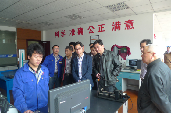 苏州市自行车电动车行业协会组团赴浙江参观考察紧固件生产企业