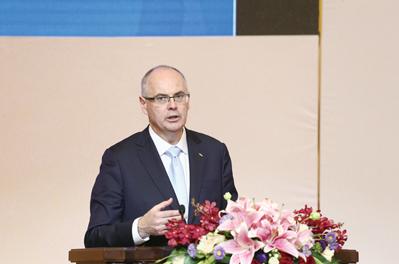 标准为贸易和企业发展提供动力 标准为贸易和企业发展提供动力